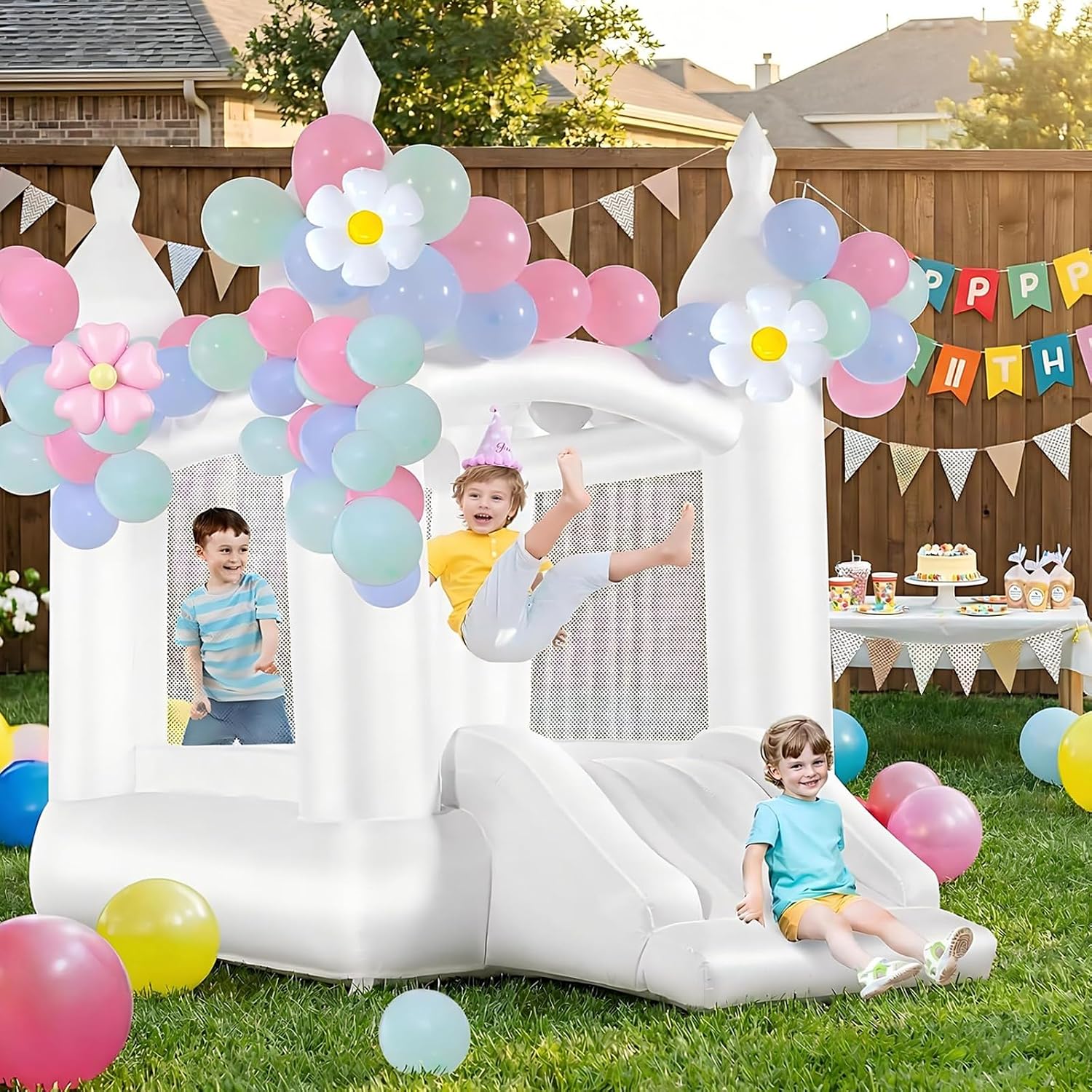 ホワイトバウンスハウス 室内/屋外兼用 キッズ用バウンシーキ - Kids Outdoor House のレビューと価格