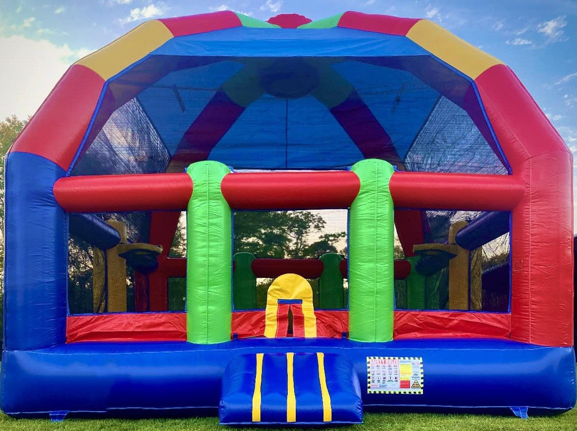 大型ジャンプキャッスル インフレータブルバウンサー インフレ - Kids Outdoor House のレビューと価格