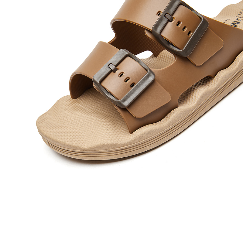 ユニセックス調節可能なバックル付きEVAスリッパ、超ソフト軽 - Kids Outdoor Tools のレビューと価格