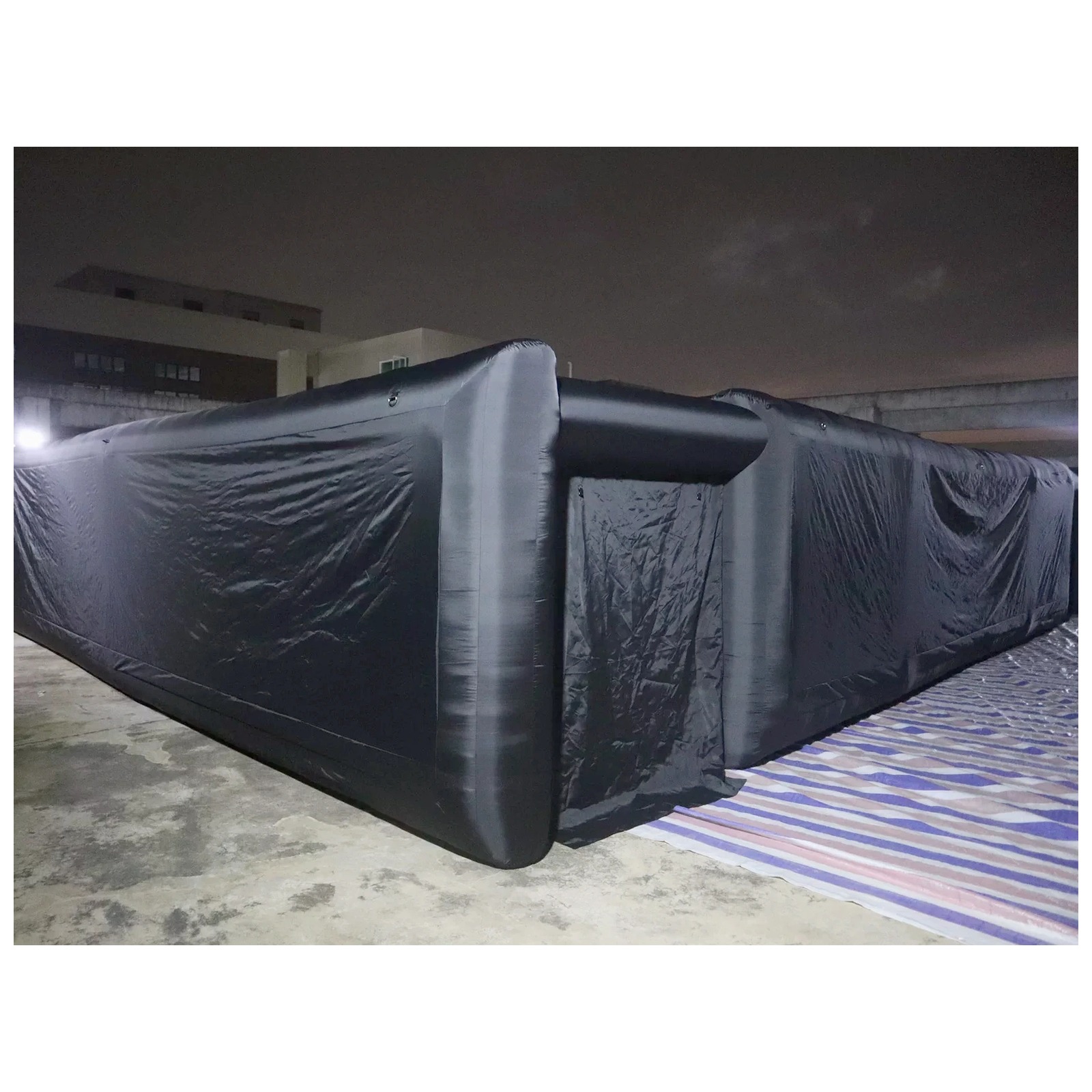 大型無地ブラックインフレータブル迷路 12×12m 39×3 - Kids Outdoor Games For Party のレビューと価格