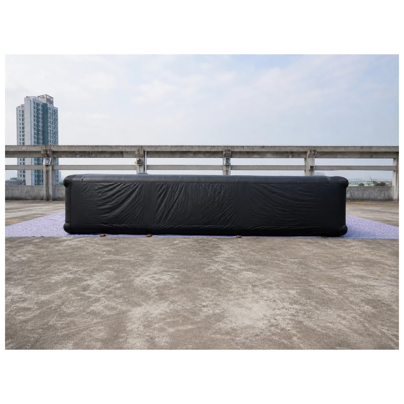 大型無地ブラックインフレータブル迷路 12×12m 39×3 - Kids Outdoor Games For Party のレビューと価格